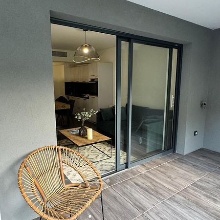 Superbe T2 Dans Residence Avec Piscine Chauffee Beausoleil Exterior foto