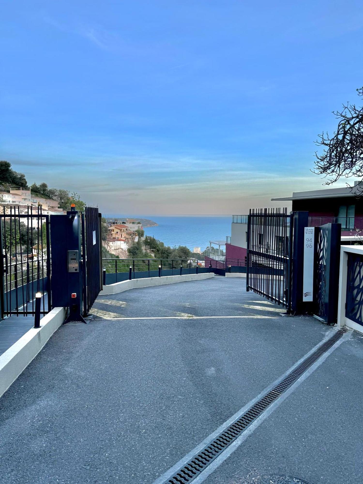 Superbe T2 Dans Residence Avec Piscine Chauffee Beausoleil Exterior foto